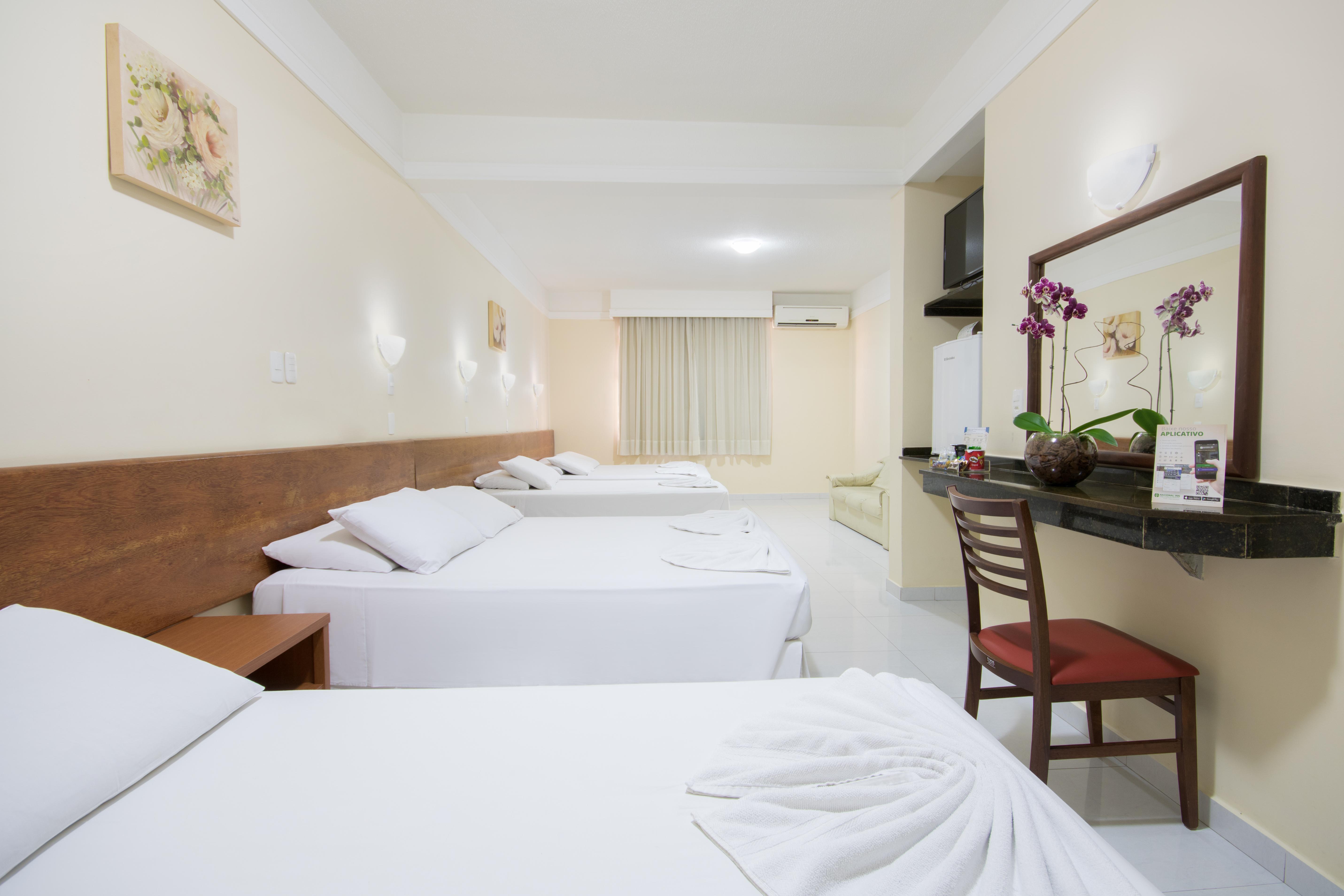 Hotel Dan Inn Express Foz Do Iguacu By Nacional Inn Exterior foto